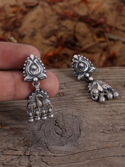 

Silvermerc Designs Silver-Toned & Grey Circular Drop Earrings