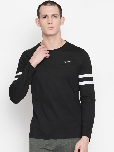 

Ajile by Pantaloons Men Black Solid Round Neck T-shirt