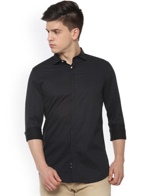 

Allen Solly Men Black Slim Fit Printed Casual Shirt