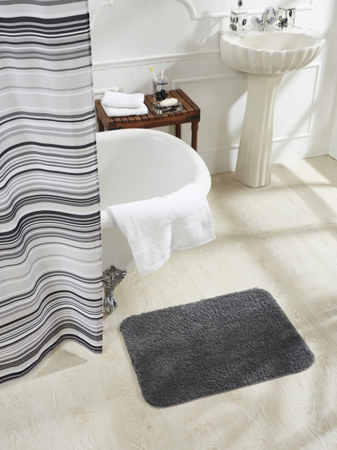 

OBSESSIONS Grey Solid Bath Rug