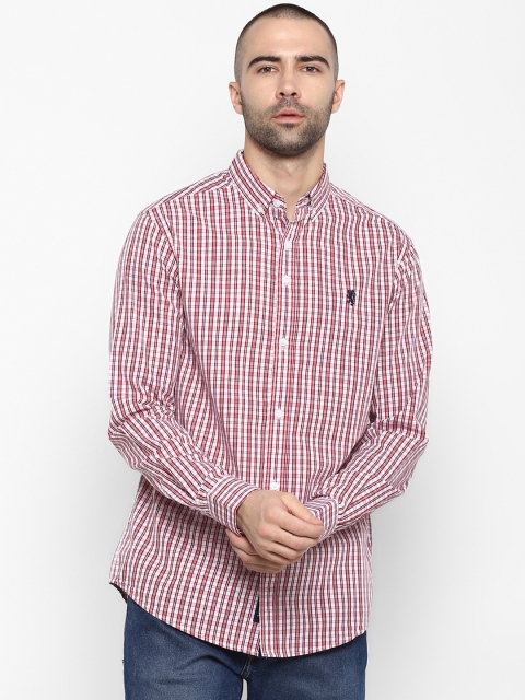 

Red Tape Men Maroon & White Regular Fit Checked Casual Shirt