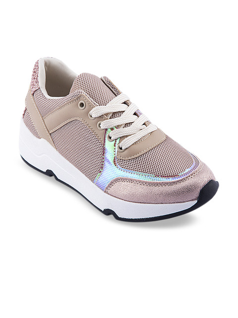

URBANE Women Beige Sneakers