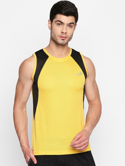 

FiTZ Men Yellow & Black Solid Round Neck T-shirt