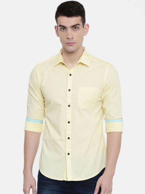 

IMYOUNG Men Yellow Slim Fit Solid Casual Shirt