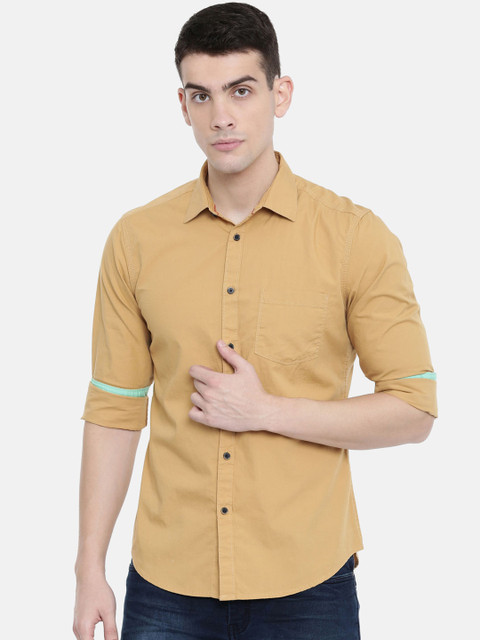

IMYOUNG Men Khaki Slim Fit Solid Casual Shirt