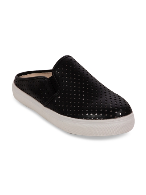 

HEATWAVE Women Black Textured Synthetic Mid-Top Slip-On Sneakers