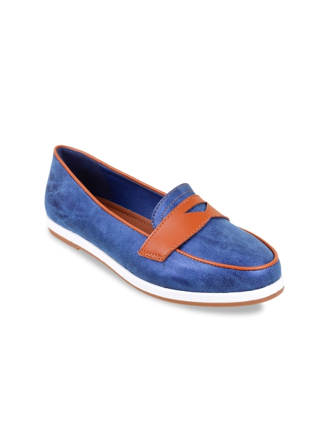 

Metro Women Blue Colourblocked Ballerinas