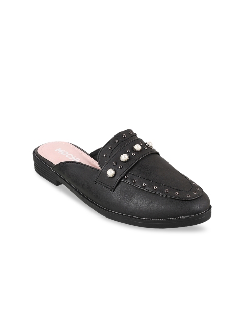 

Mochi Women Black Solid Mules