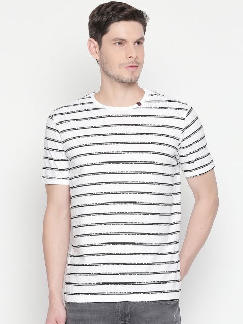 

SF JEANS by Pantaloons Men White Striped Round Neck Pure Cotton T-shirt