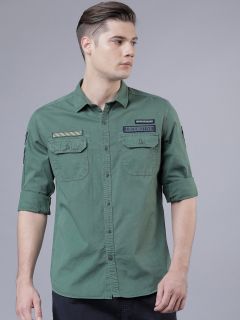 

LOCOMOTIVE Men Green Slim Fit Solid Casual Shirt
