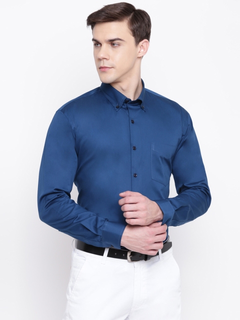 

Hancock Men Blue Slim Fit Solid Formal Shirt