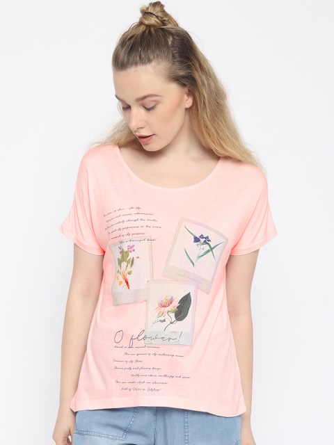 

Newport Women Pink Printed Round Neck T-shirt