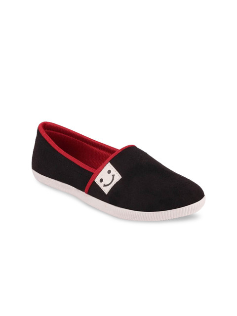 

FAUSTO Women Black Slip-On Sneakers