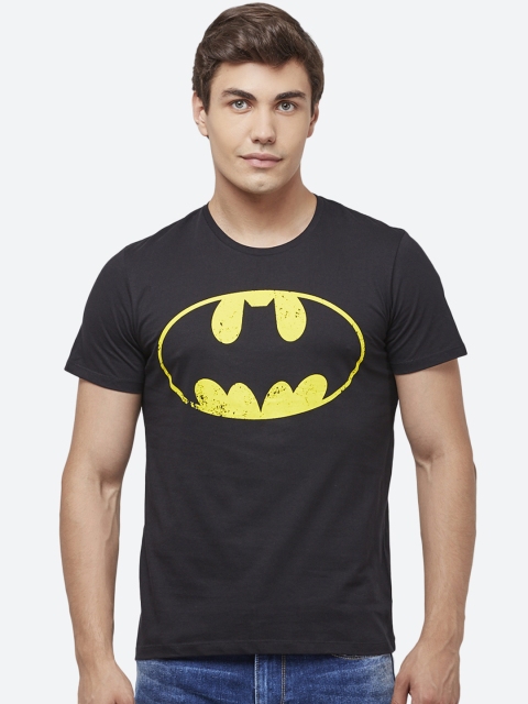 

Free Authority Men Black Batman Printed T-shirt