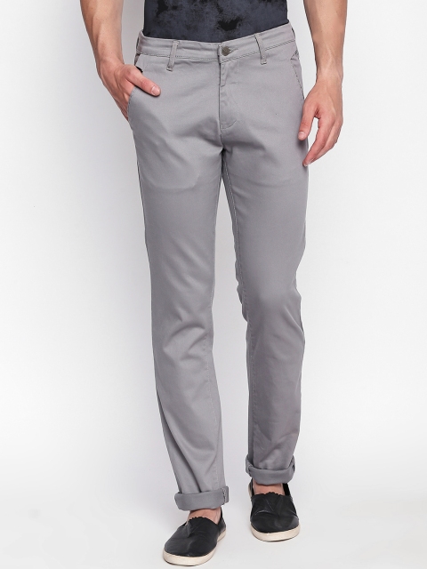 

beevee Men Grey Regular Fit Solid Chinos