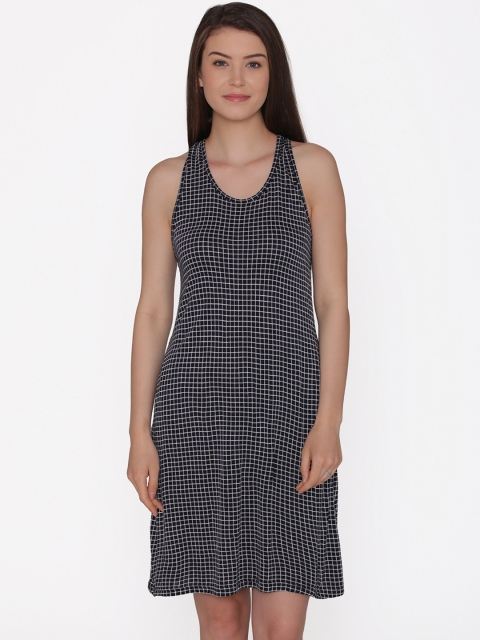 

Clovia Black Checked Nightdress NS0644P08XL