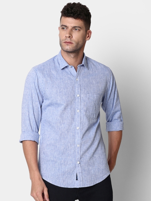 

CAVALLO by Linen Club Men Cotton Linen Blue Regular Fit Solid Casual Shirt