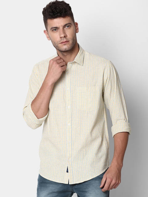 

CAVALLO by Linen Club Men Cotton Linen Yellow Regular Fit Checked Casual Shirt