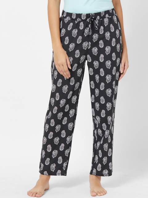 

Soie Women Black & White Printed Lounge Pants NT-121PJ-11-PJ-11