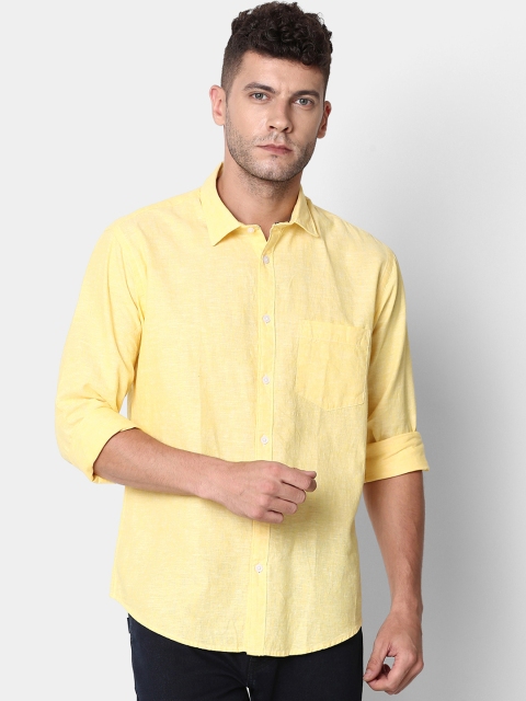 

CAVALLO by Linen Club Men Cotton Linen Yellow Regular Fit Solid Casual Shirt