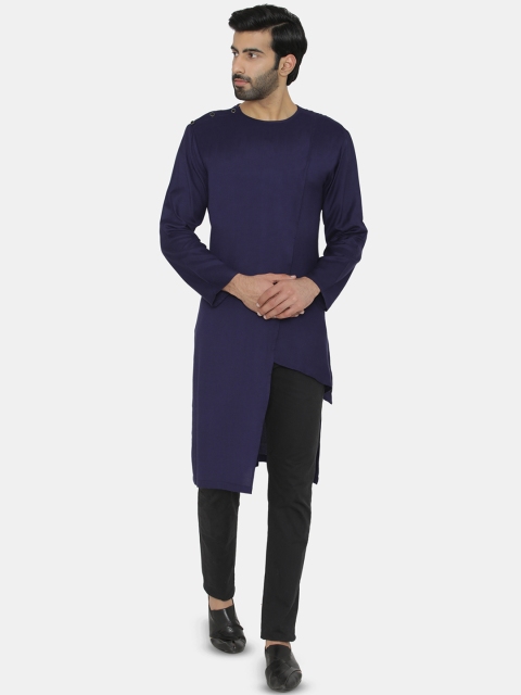 

Raas Men Navy Blue Solid Straight Kurta