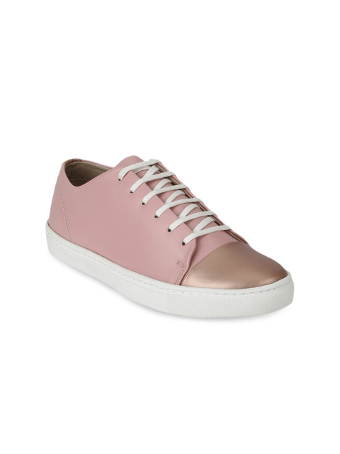 

Aditi Wasan Women Pink & Gold-Toned Colourblocked Sneakers
