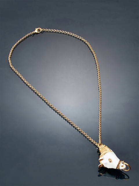 

shaze Gold-Plated Necklace