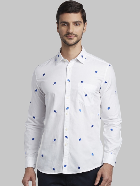 

Parx Men White Slim Fit Embroidered Casual Shirt