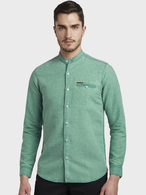 

ColorPlus Men Green Regular Fit Solid Casual Shirt