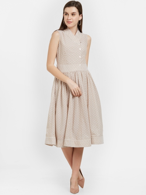 

Soie Women Brown Printed Fit and Flare Dress
