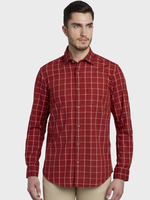 

ColorPlus Men Red Tailored Fit Checked Casual Shirt