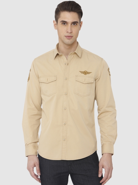 

Mufti Men Beige Slim Fit Solid Casual Shirt