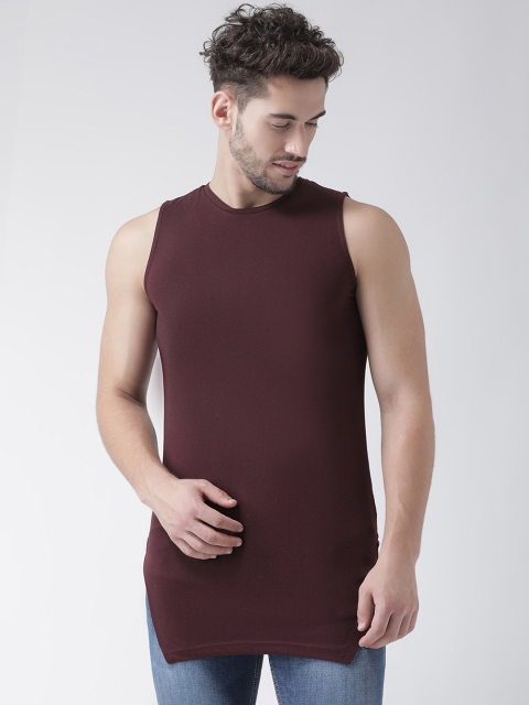

Tinted Men Maroon Solid Round Neck T-shirt
