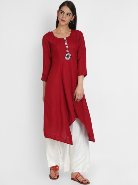 

Heart of Gold Women Red Solid Asymmetric A-Line Kurta