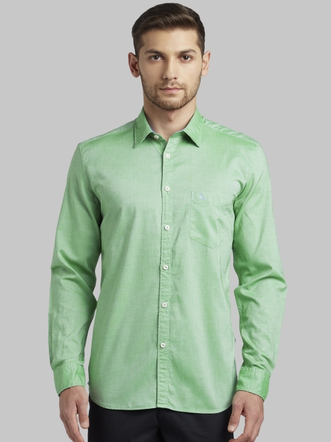 Parx Men Green Slim Fit Solid Casual Shirt