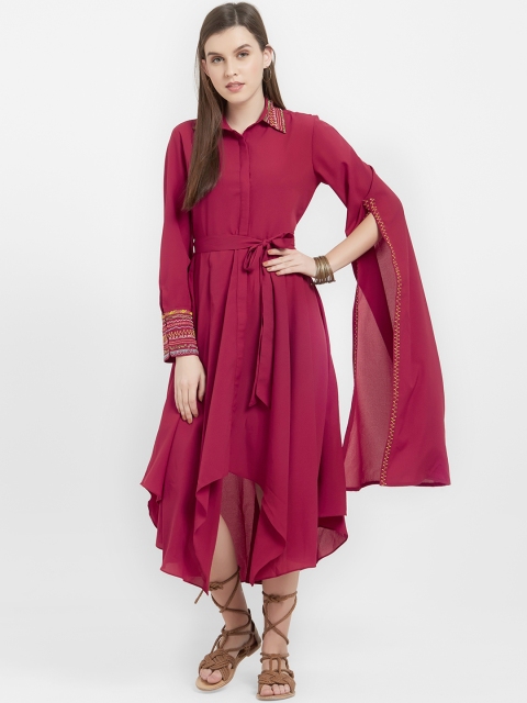 

Soie Women Magenta Solid Shirt Dress
