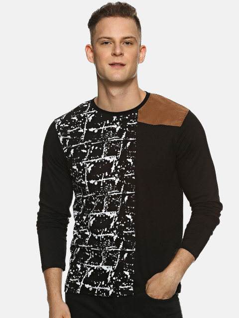 

Campus Sutra Men Black Printed Round Neck T-shirt
