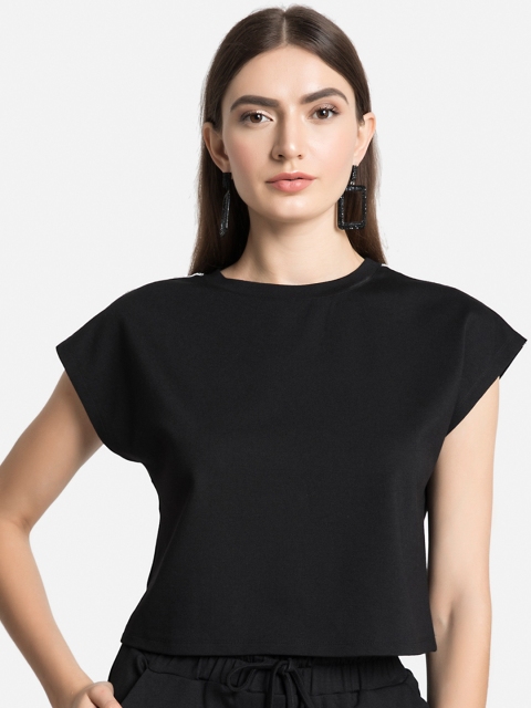 

Kazo Women Black Solid Round Neck T-shirt