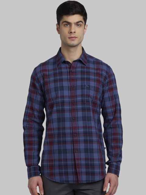 

Parx Men Blue Slim Fit Checked Casual Shirt