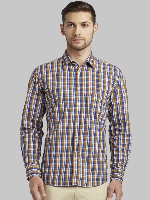 

Parx Men Mustard Slim Fit Checked Casual Shirt