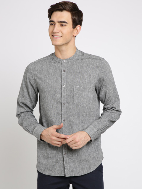 

Crocodile Men Grey Slim Fit Solid Casual Shirt
