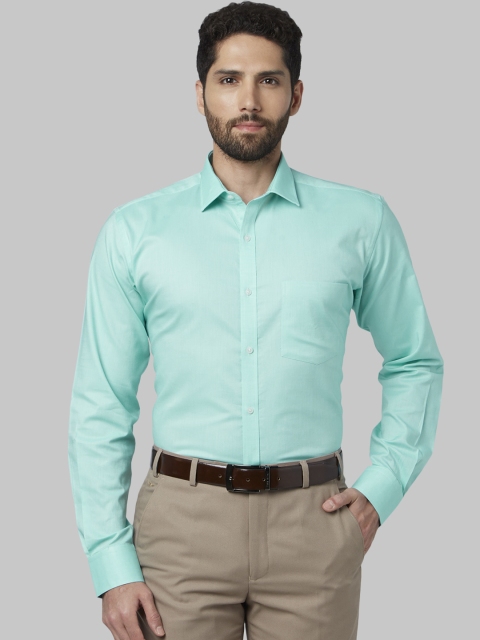 

Park Avenue Men Green Slim Fit Solid Formal Shirt
