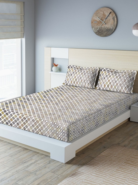 

DDecor Grey Geometric 144 TC Cotton 1 Queen Bedsheet with 2 Pillow Covers