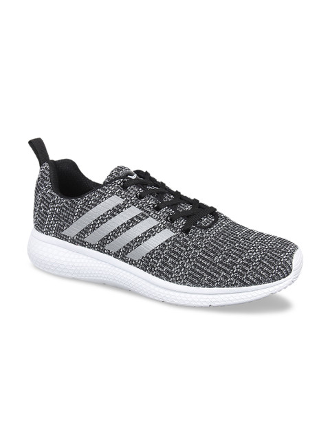 

Yuuki Men Black & White Running Shoes