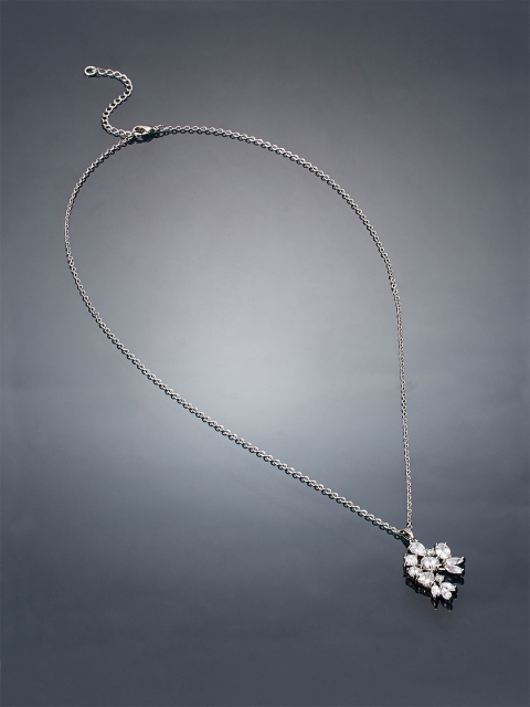 

shaze Silver-Plated Brass Chain