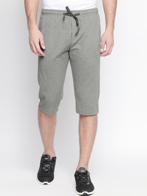 

AVOQ Men Grey Solid Regular Fit Regular Shorts