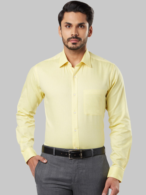 

Raymond Men Yellow Slim Fit Solid Formal Shirt