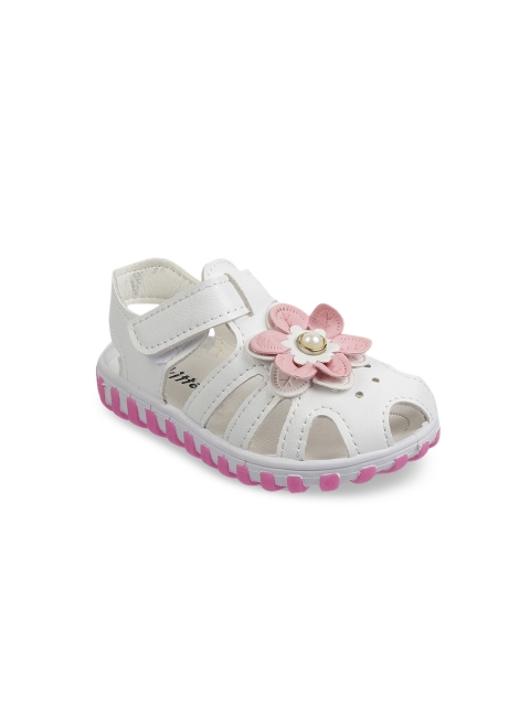 

Kittens Girls White Ballerinas