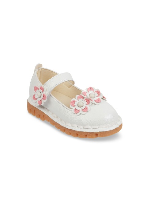 

Kittens Girls White Solid Ballerinas