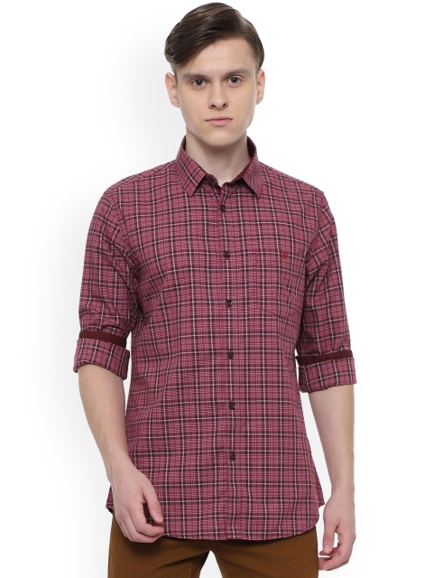 

Van Heusen Sport Men Red & Red Slim Fit Checked Casual Shirt